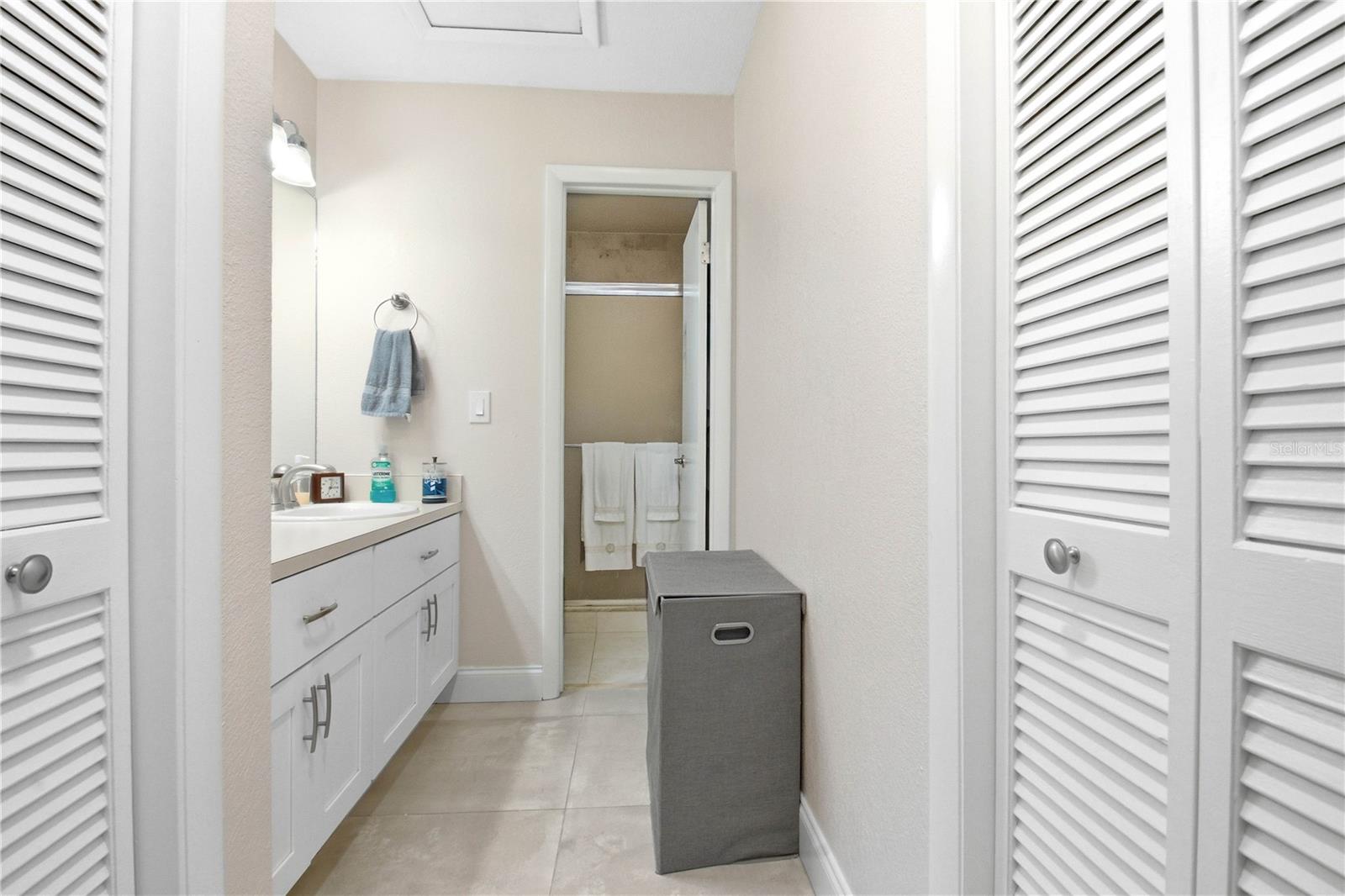 EAST LAKE WOODLANDS CLUSTER HOMES - Residential