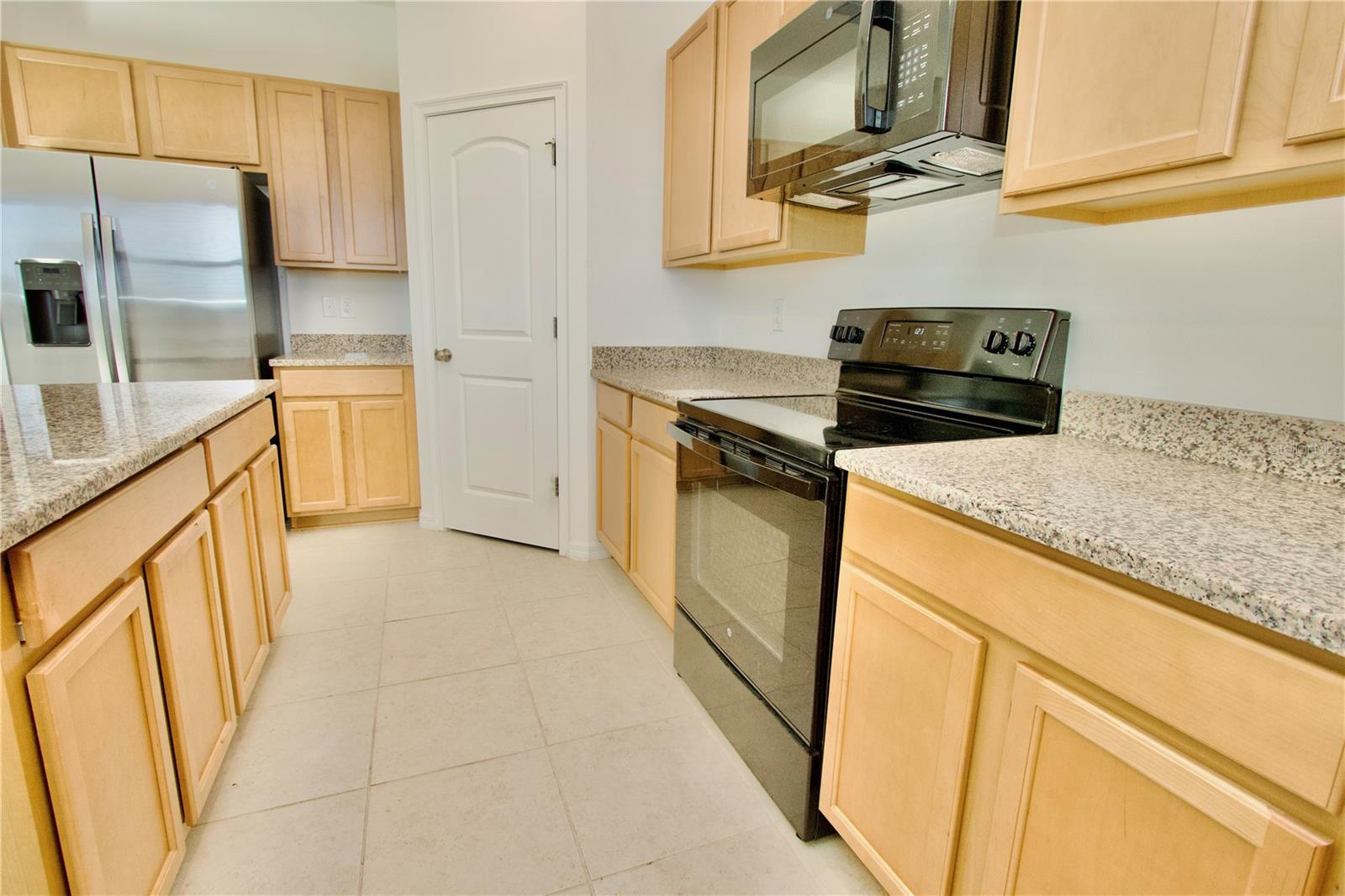 LAKESIDE PH 6 - Residential