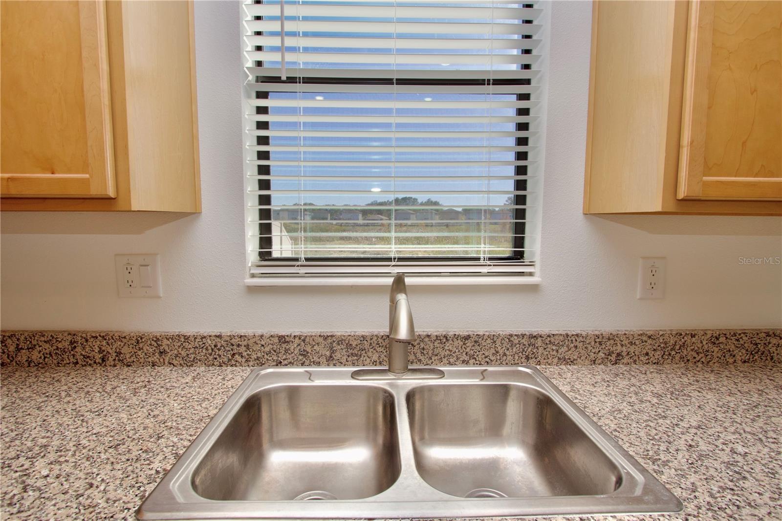 LAKESIDE PH 6 - Residential