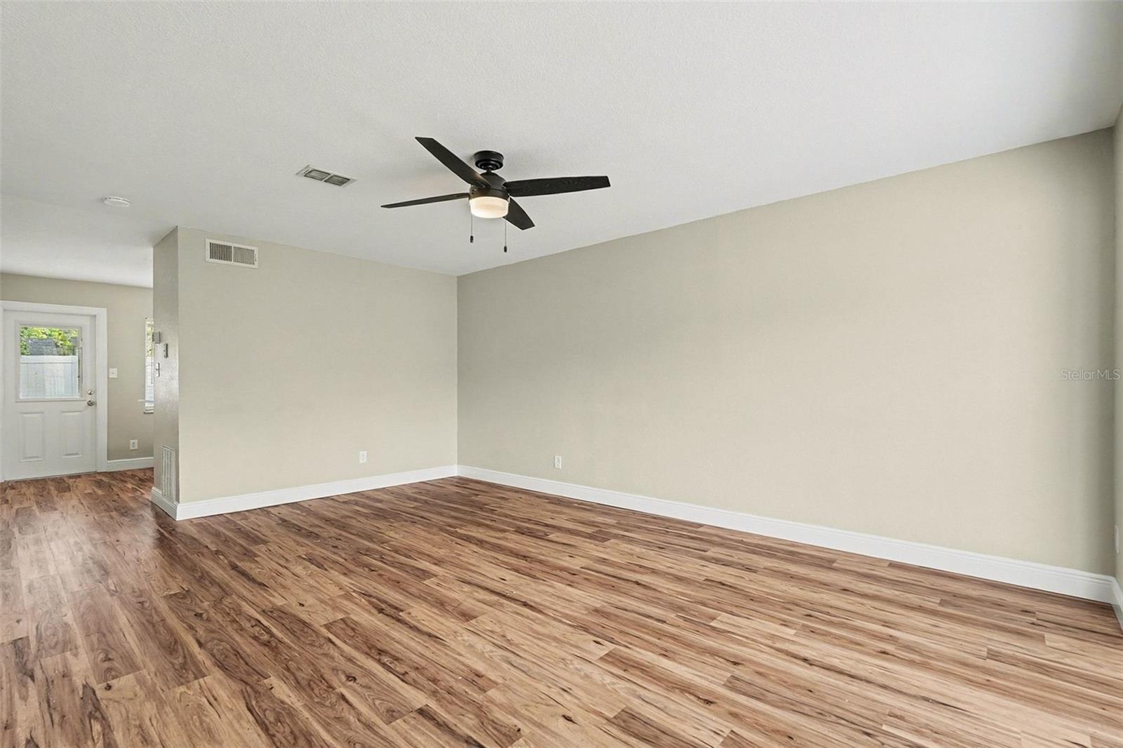 EMBASSY PARK TWNHMS CONDO - Residential