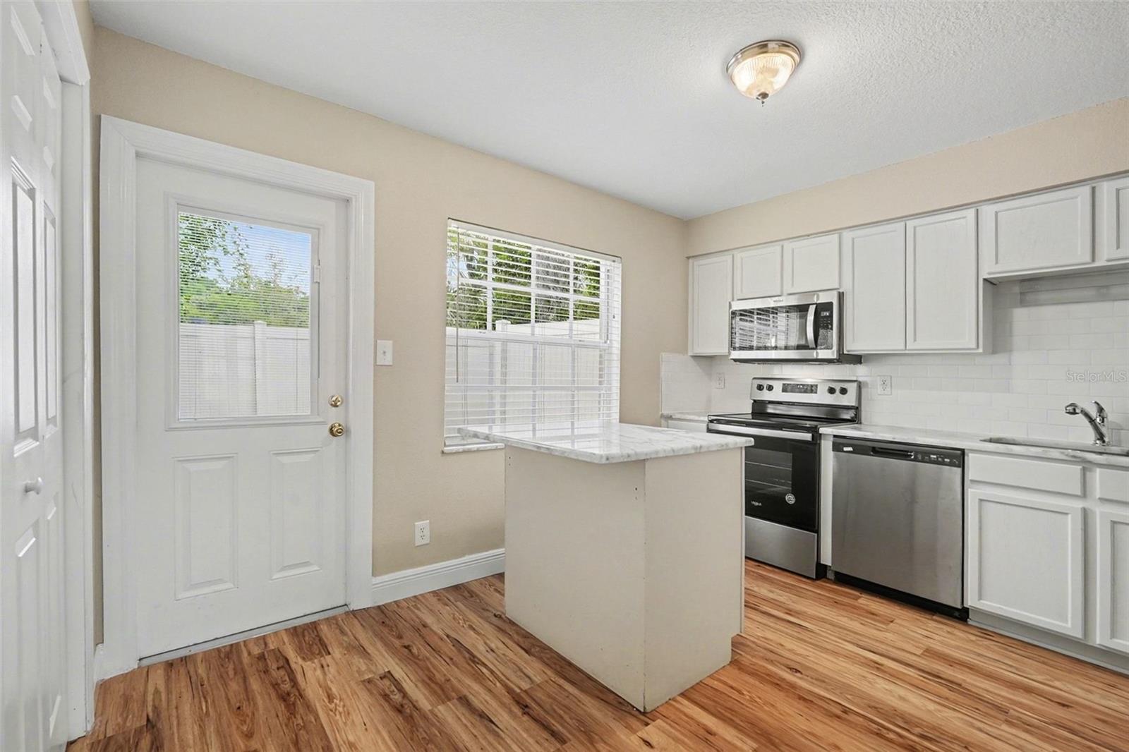 EMBASSY PARK TWNHMS CONDO - Residential