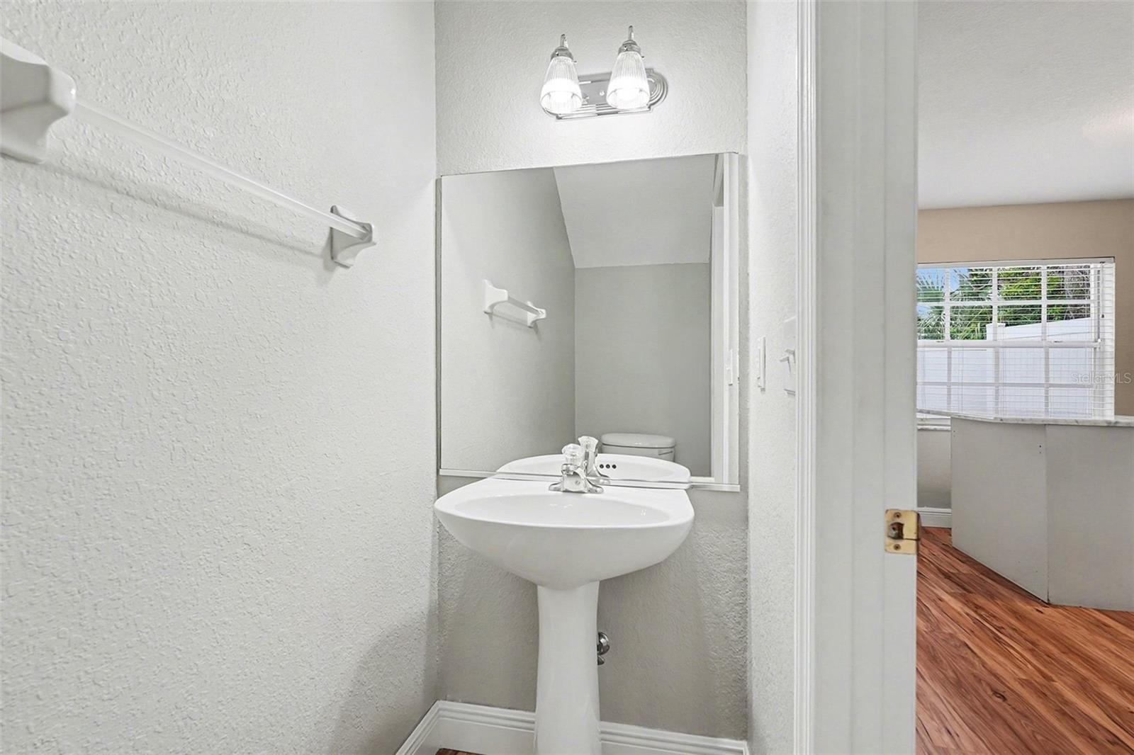 EMBASSY PARK TWNHMS CONDO - Residential