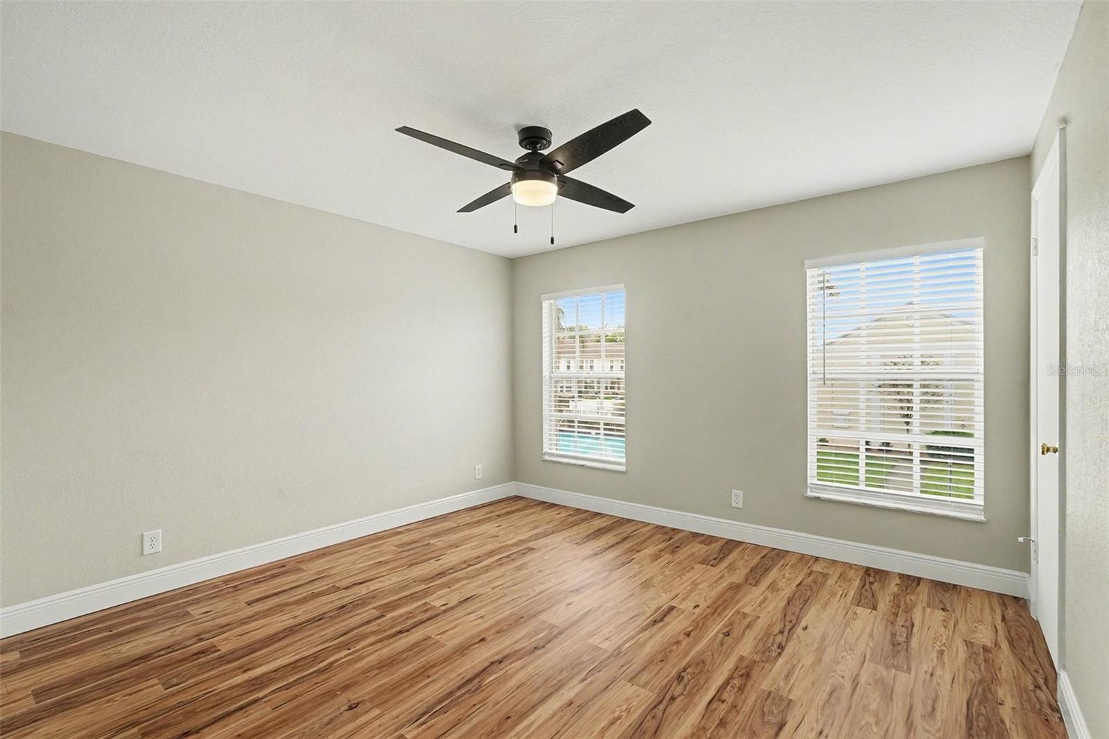 EMBASSY PARK TWNHMS CONDO - Residential