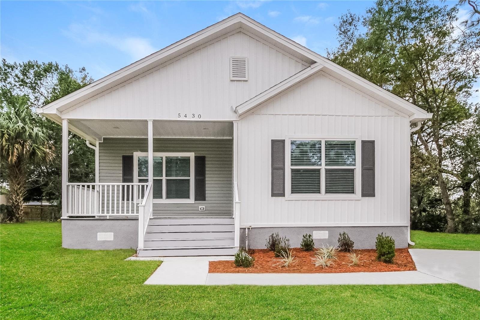 RANCHETTE - Residential Lease