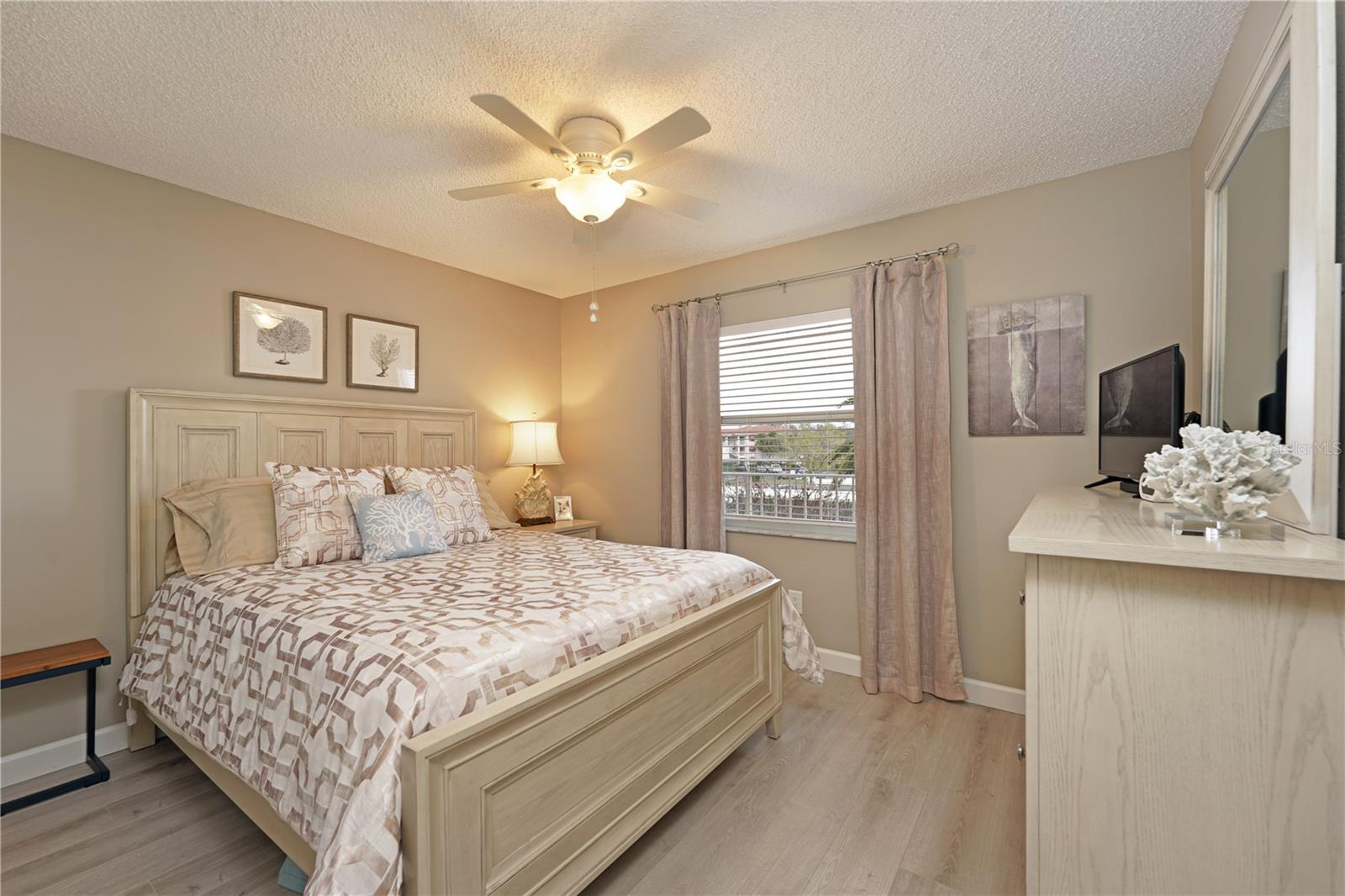 TERRACES 1 OF TARA - Residential