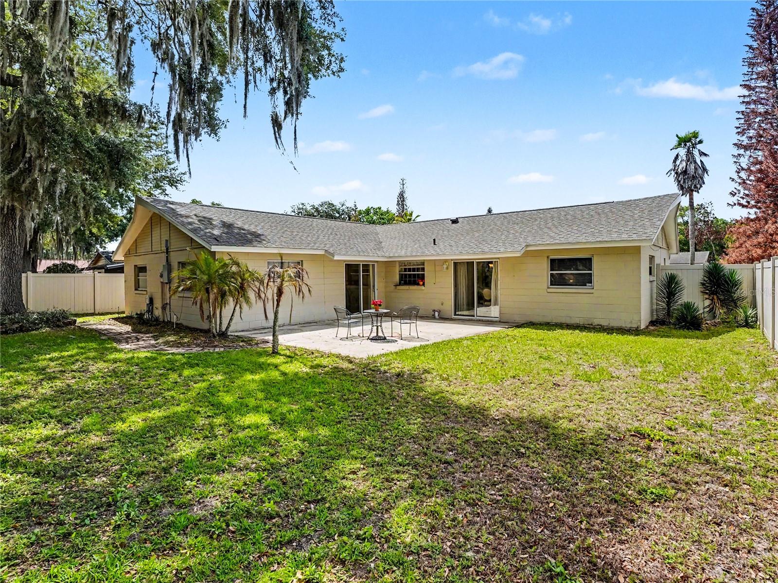 LAUREL SPRINGS - Residential