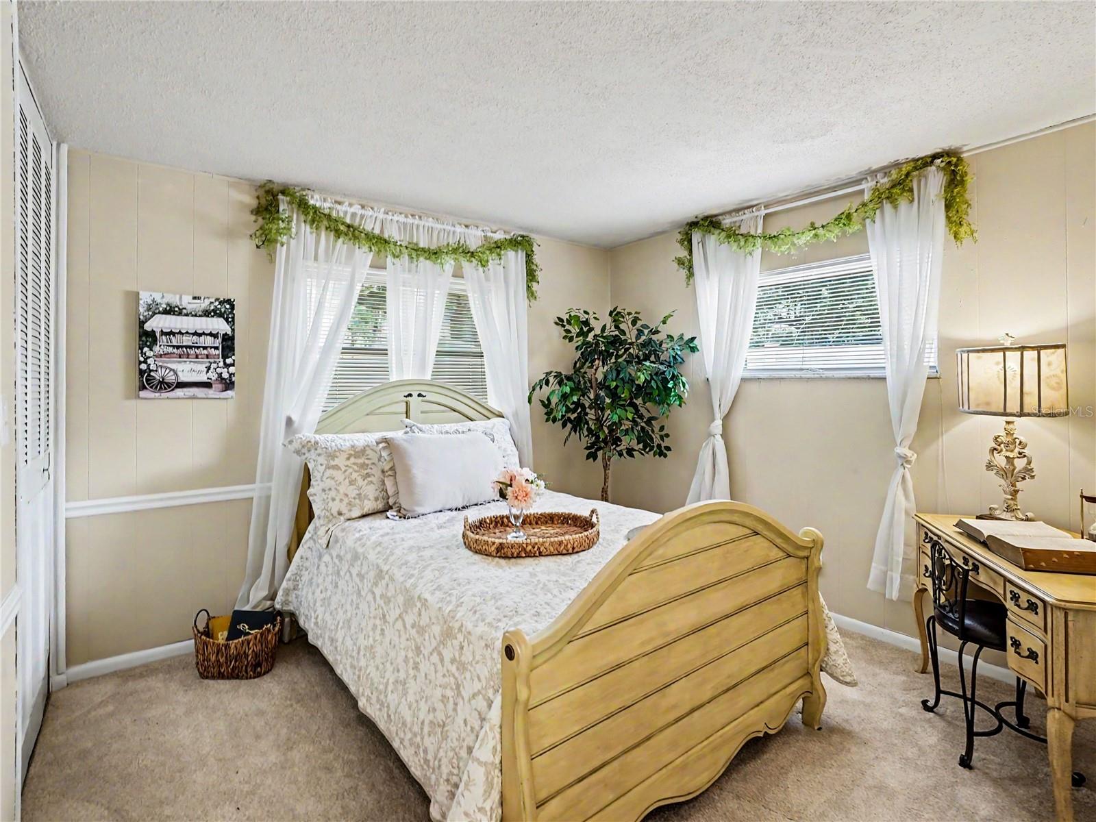 LAUREL SPRINGS - Residential