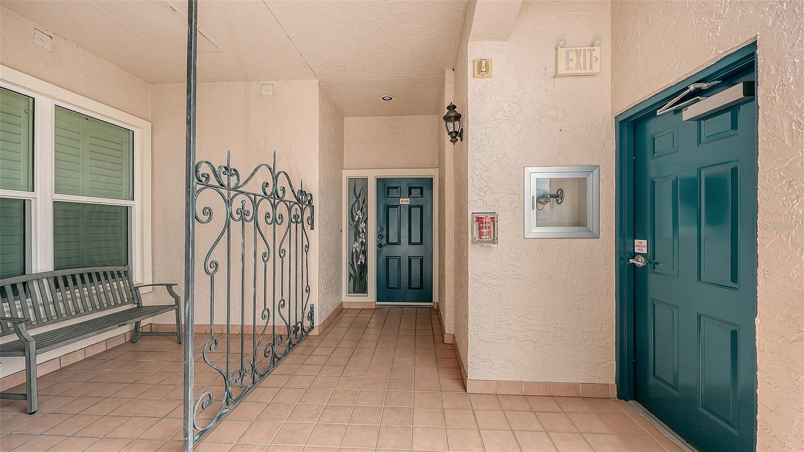 5420 EAGLES POINT CIRCLE 406