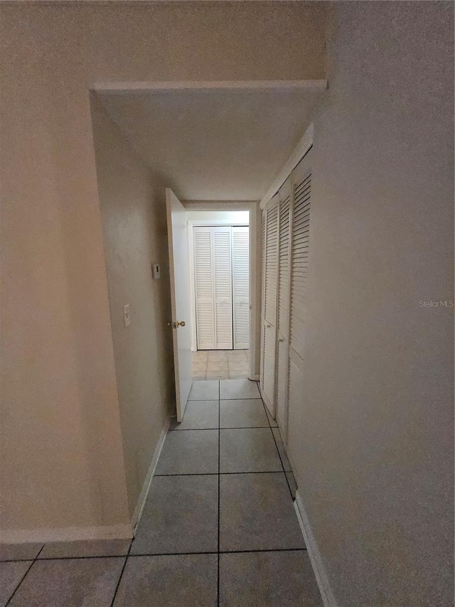 WOODBROOK MANOR - Residential Lease