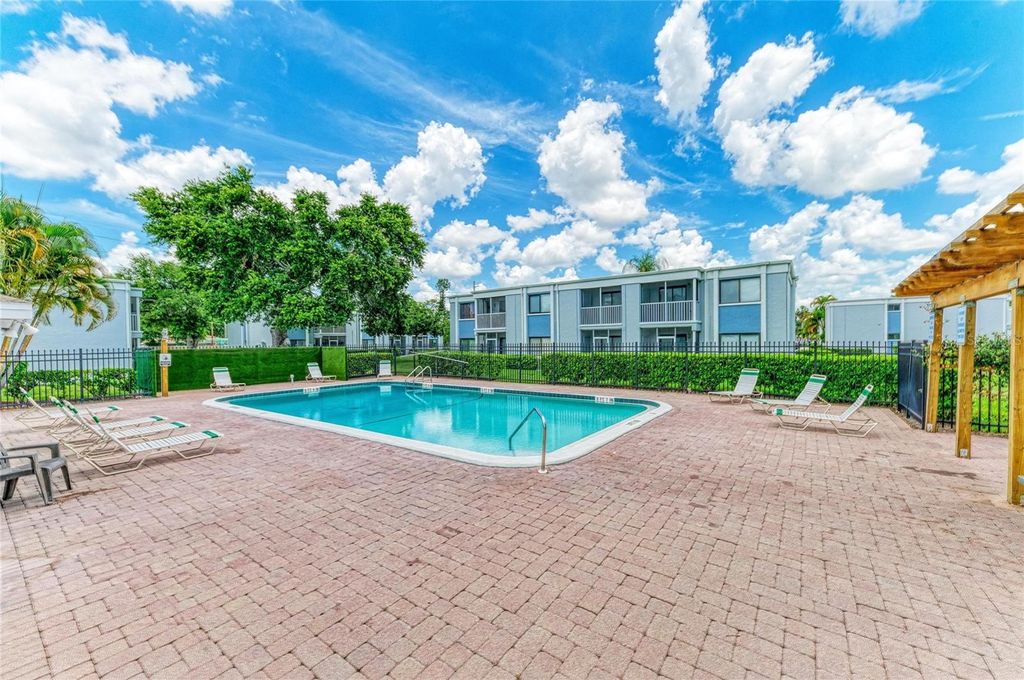 Photo of 5310 26th Street W #1506, Bradenton, FL 34207 (MLS # A4694411)