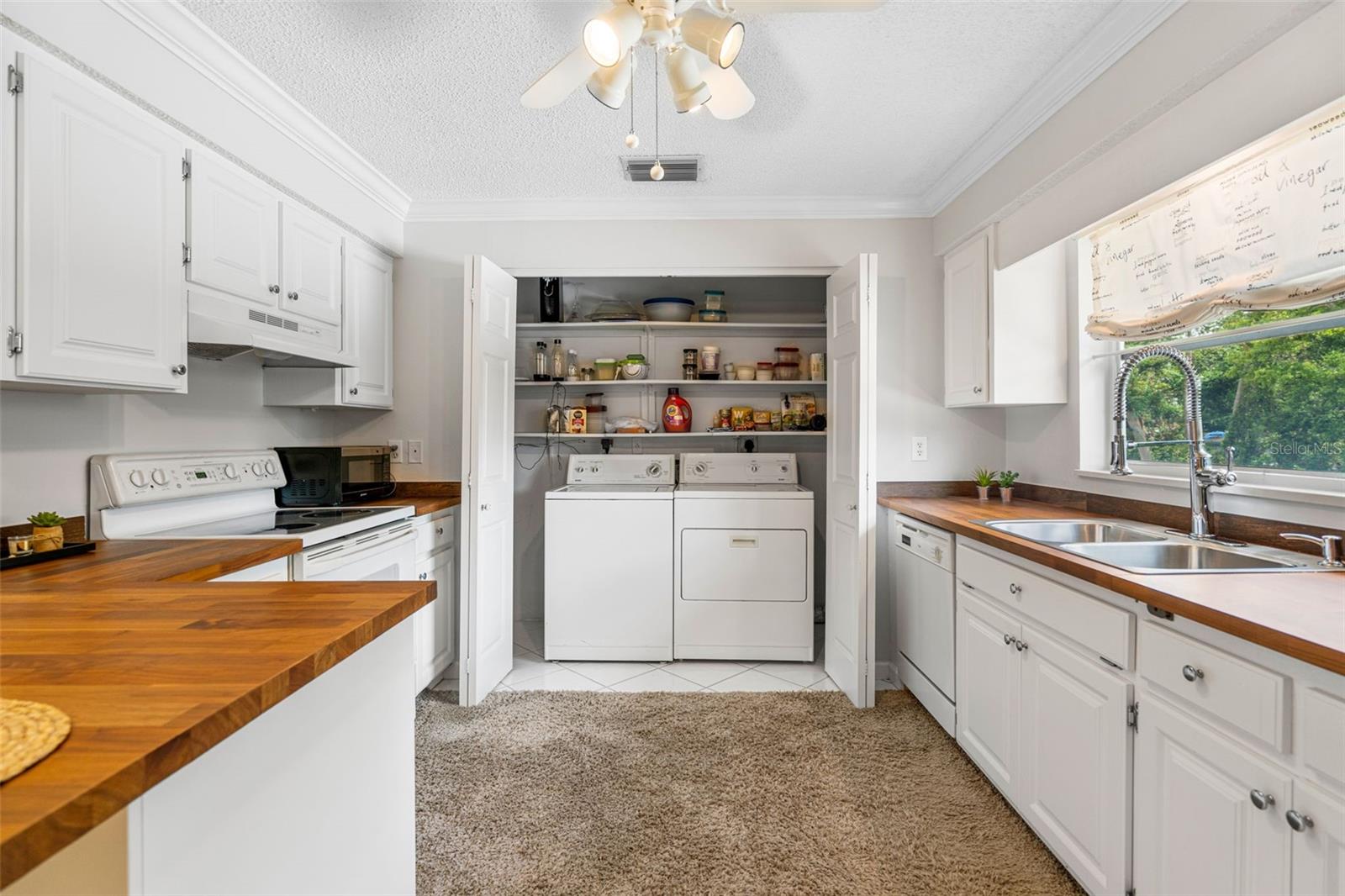 4454 NARRAGANSET TRAIL 94A