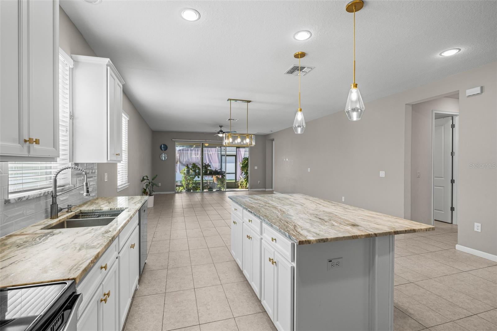 TRIPLE CREEK PH 2 VILLAGE E - Residential Lease