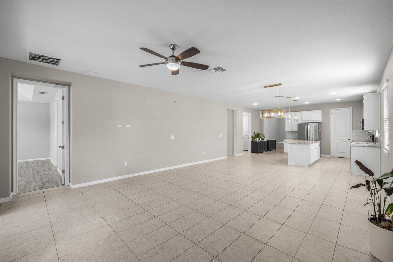 TRIPLE CREEK PH 2 VILLAGE E - Residential Lease