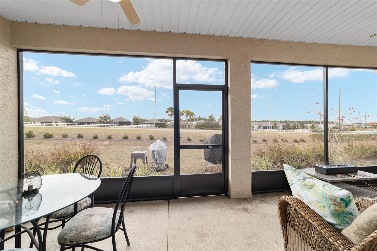 ON TOP OF THE WORLD - Residential