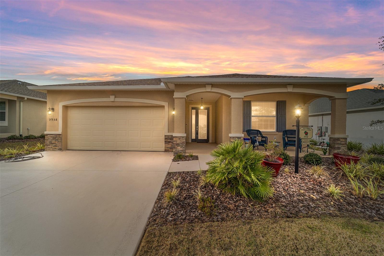 ON TOP OF THE WORLD - Residential