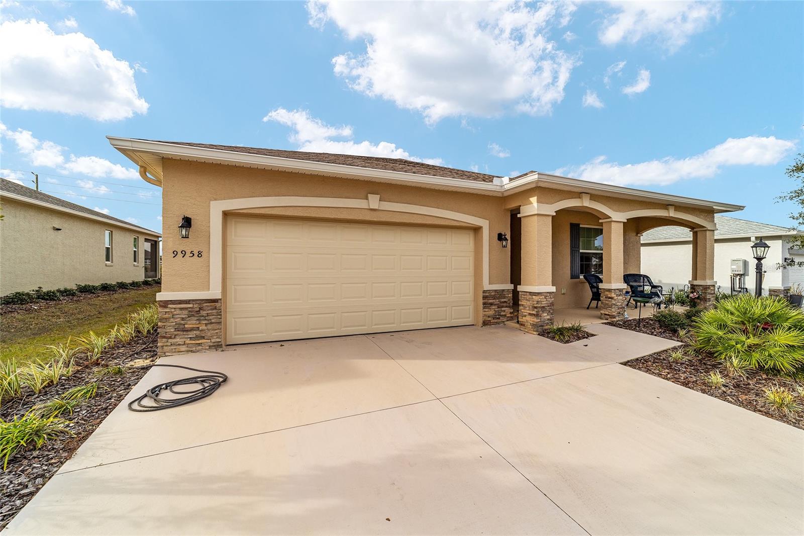 ON TOP OF THE WORLD - Residential