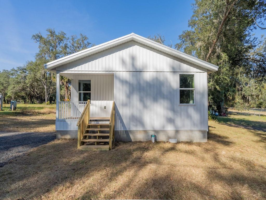 Photo of 11629 NE 145th Place, Fort Mccoy, FL 32134 (MLS # OM713998)