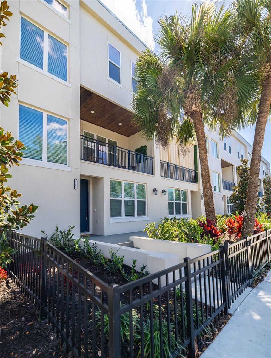 Experience upscale urban living just 10 minutes from downtown Tampa in this stunning 3-bedroom, 3.5-bathroom luxury townhouse. Designed for comfort and style, this residence features luxury vinyl plank flooring throughout, impact-rated windows for peace of mind, and a spacious 2-car garage. Enjoy open-concept living with a bright and airy floor plan that includes a private balcony off the living room - perfect for your morning coffee or evening unwind. Each bedroom offers its own en-suite bath, ideal for guests or roommates. With a low HOA that allows short-term rentals, this property is not only a beautiful place to live but also a fantastic investment opportunity. Located just around the corner from Seminole Heights favorites like Gemma Floral & Wine, Old Heights Bistro, Ebisu Sushi, Duff's Wings, Hair of the Dog Park and more! You’ll love the walkability and charm of this vibrant neighborhood! Whether you’re looking for your next home or an investment property, this luxury townhouse offers the best of Tampa living. Don’t miss your chance - schedule a private showing today!