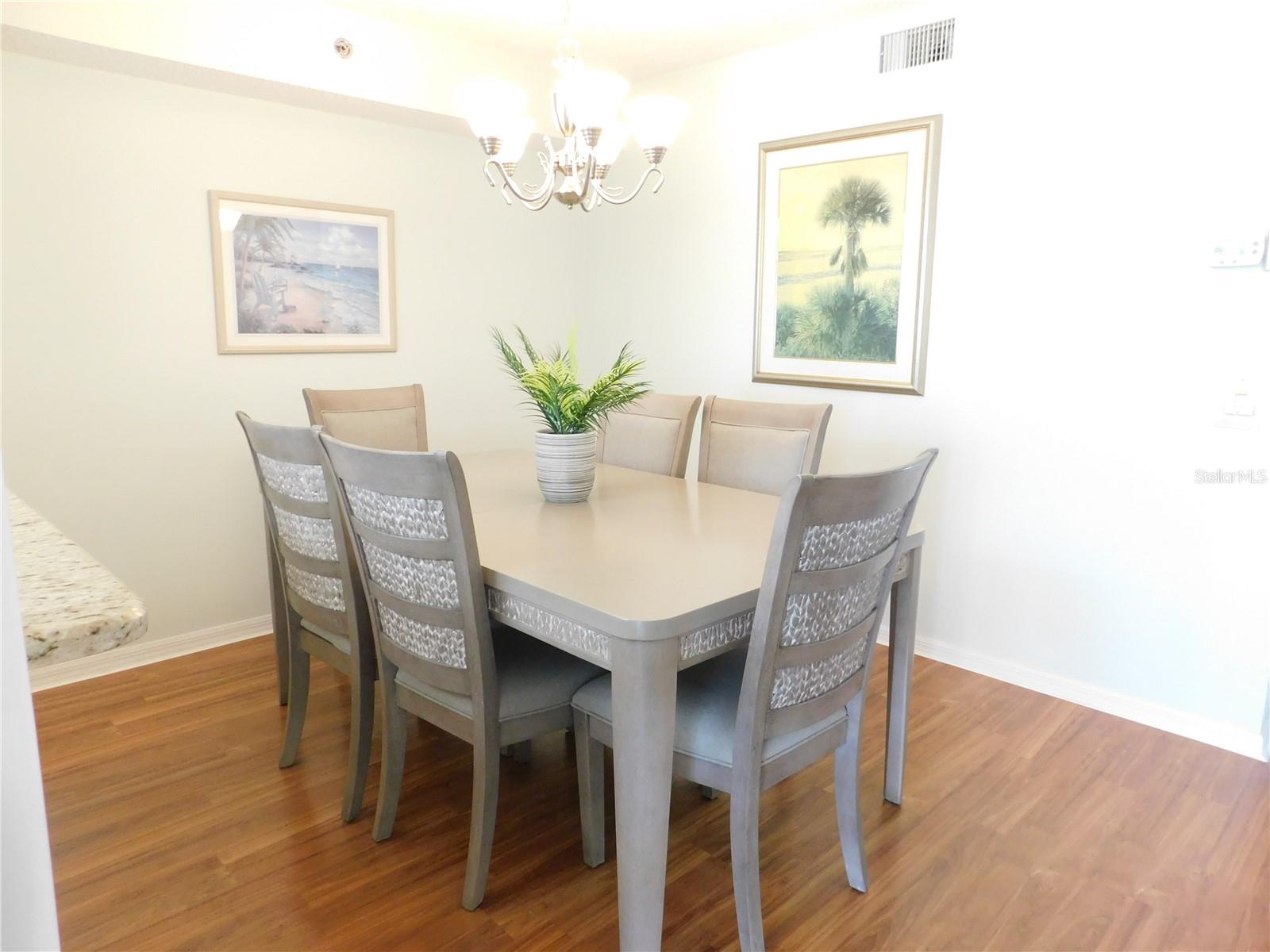 COUNTRY VILLAGE SEEC 14 - Residential