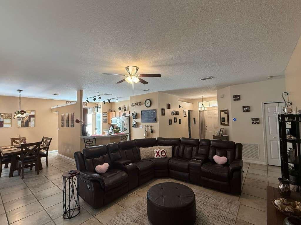 Photo of 1166 Dekleva Drive, Apopka, FL 32712 (MLS # S5151516)