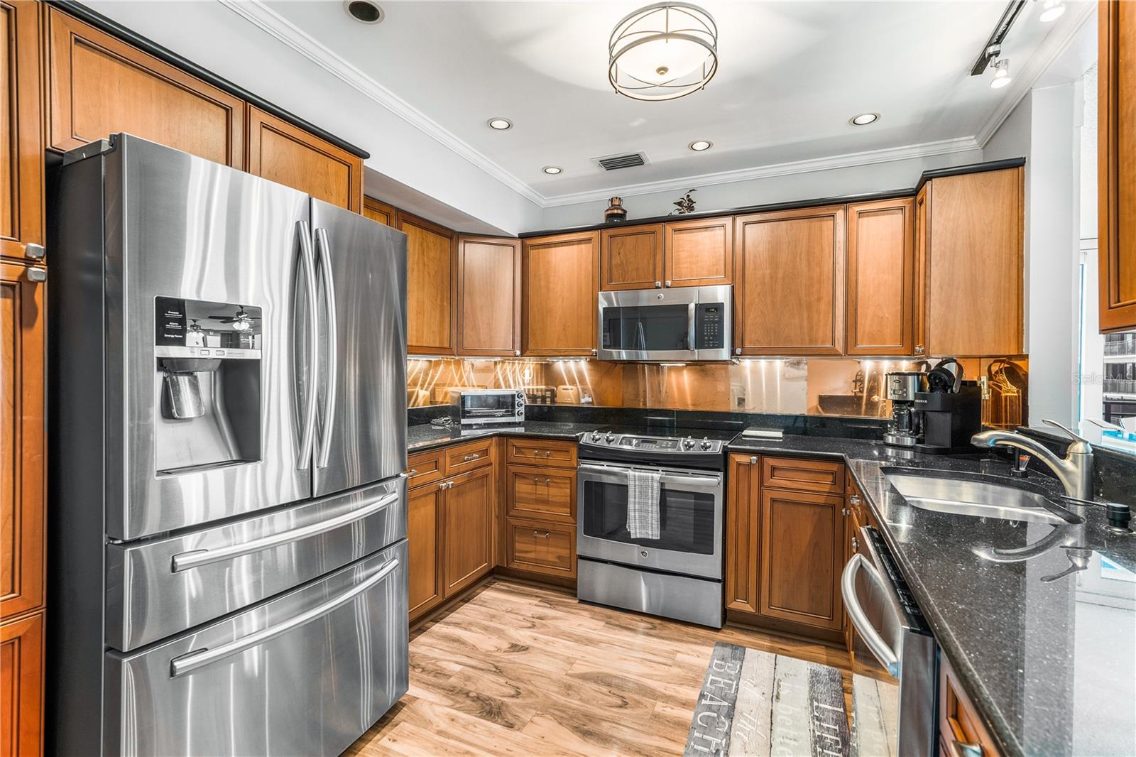 MANSIONS BY THE SEA CONDO - Residential Lease