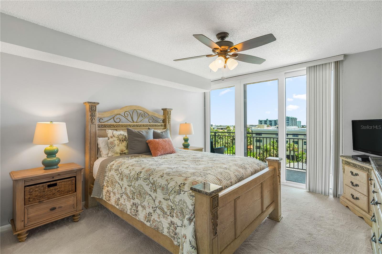 MANSIONS BY THE SEA CONDO - Residential Lease