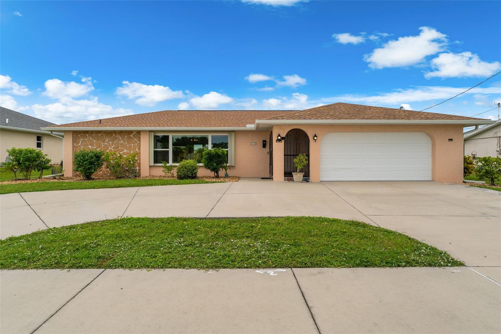 21129 EDGEWATER DRIVE, PORT CHARLOTTE, FL, 33952 1 21129 EDGEWATER DRIVE