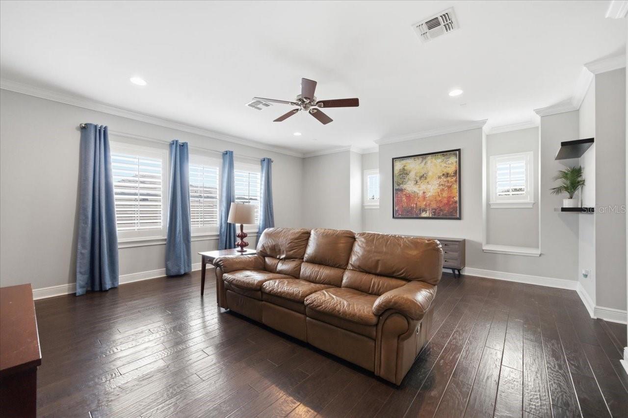 PRESERVE AT FISHHAWK RANCH PHA - Residential