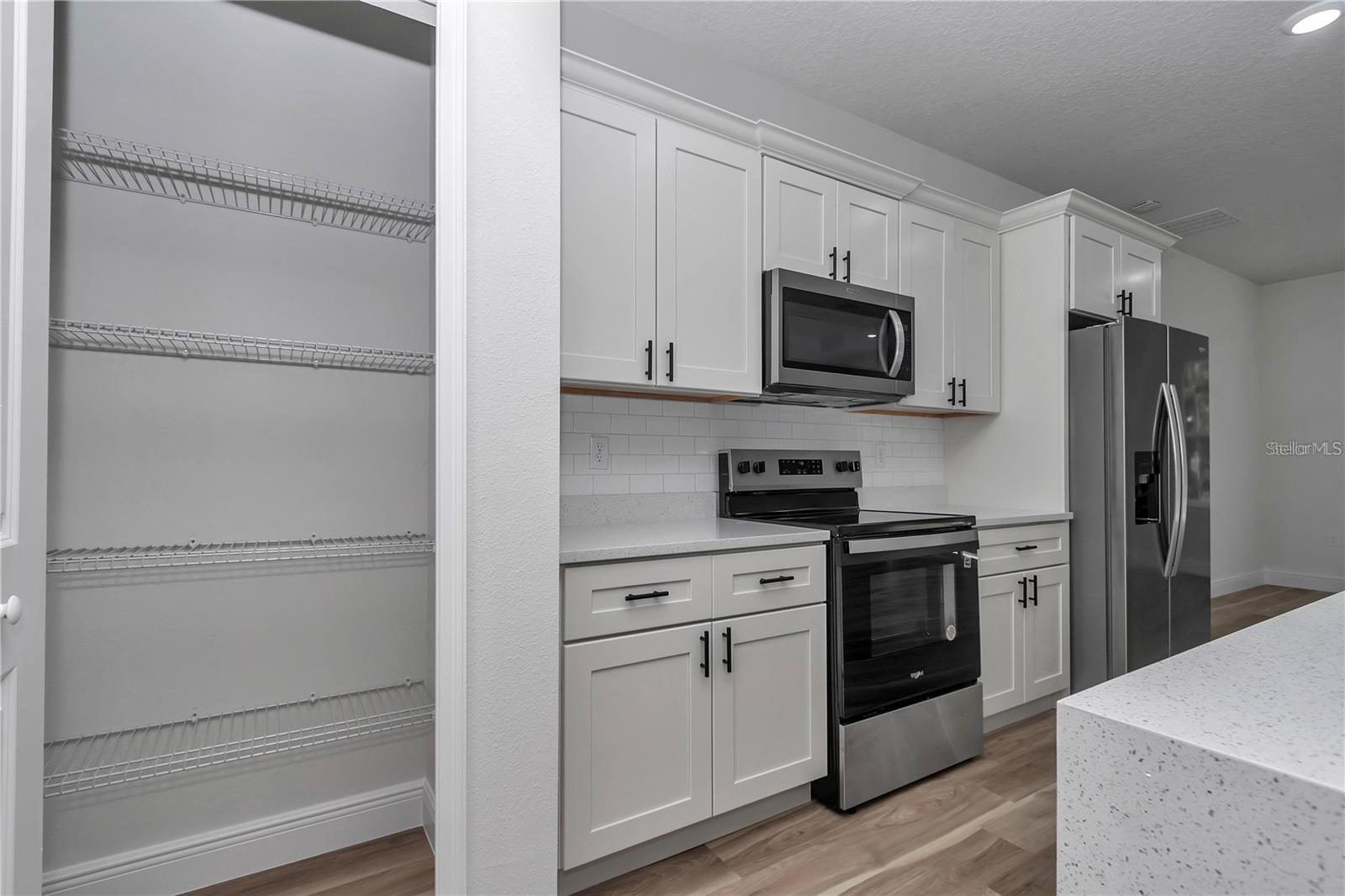 CITRUS SPGS UNIT 05 - Residential Lease