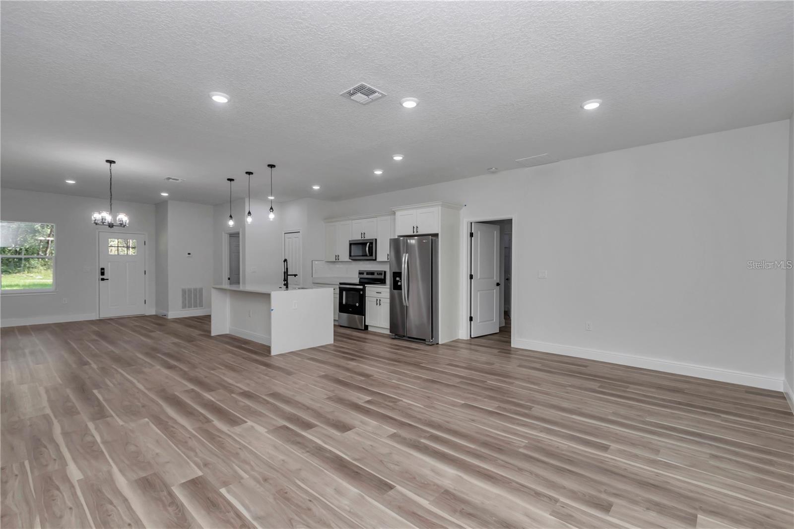 CITRUS SPGS UNIT 05 - Residential Lease