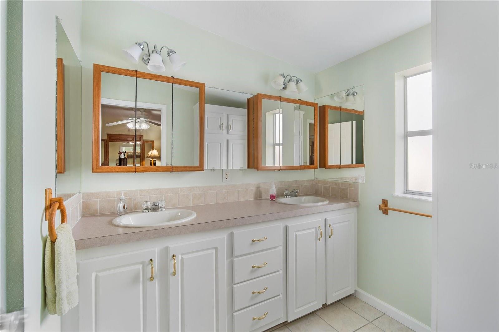 PINEY POINT HOMEOWNERS CO-OP - Residential