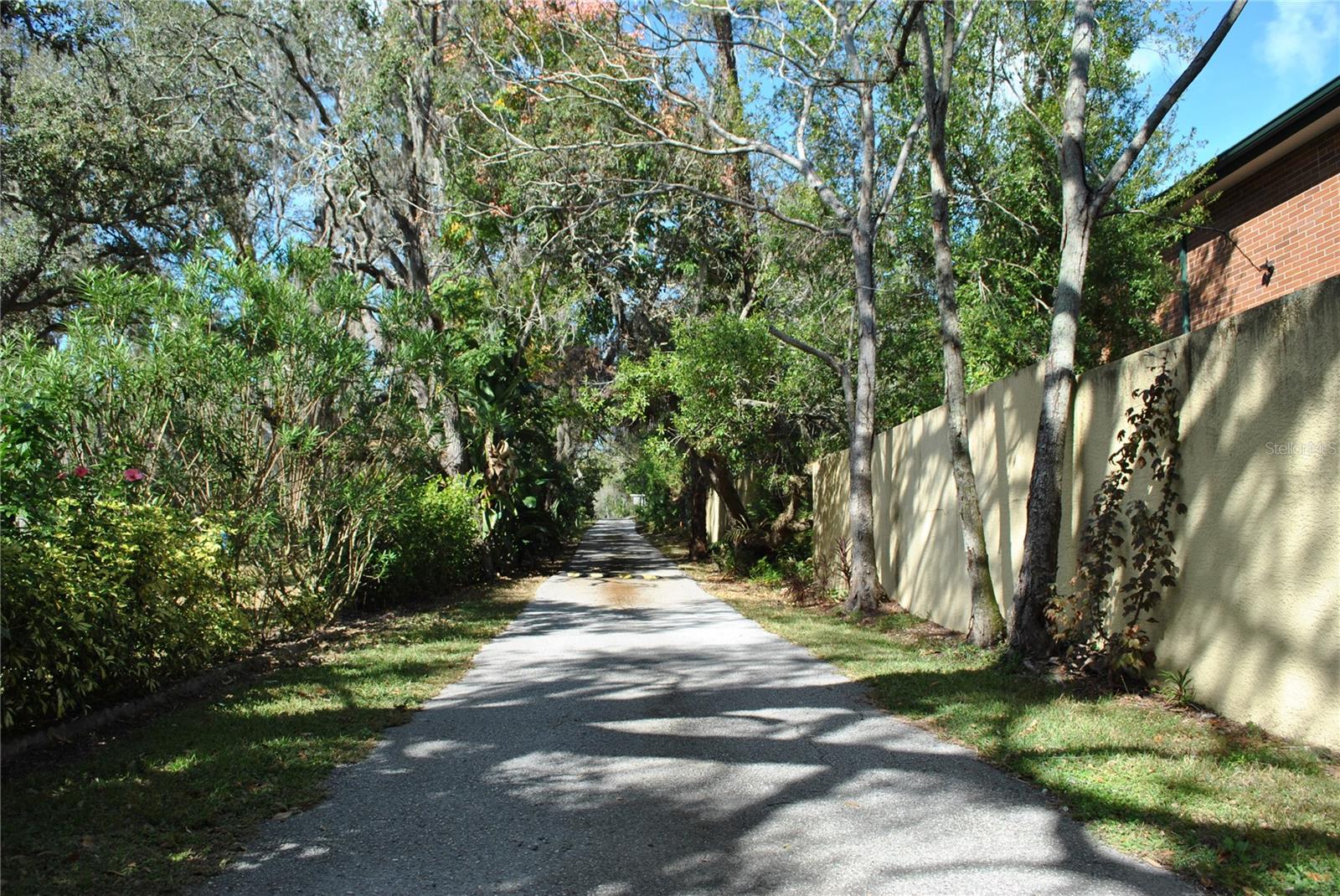 KEYSTONE ROAD - Residential