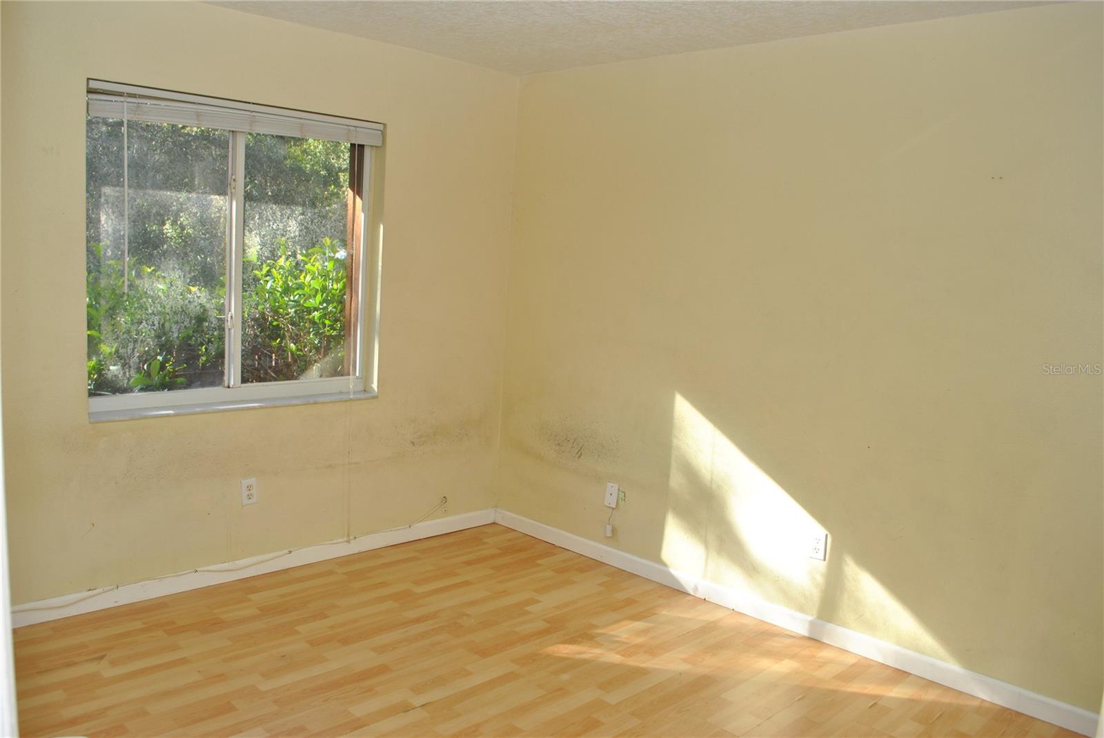 KEYSTONE ROAD - Residential