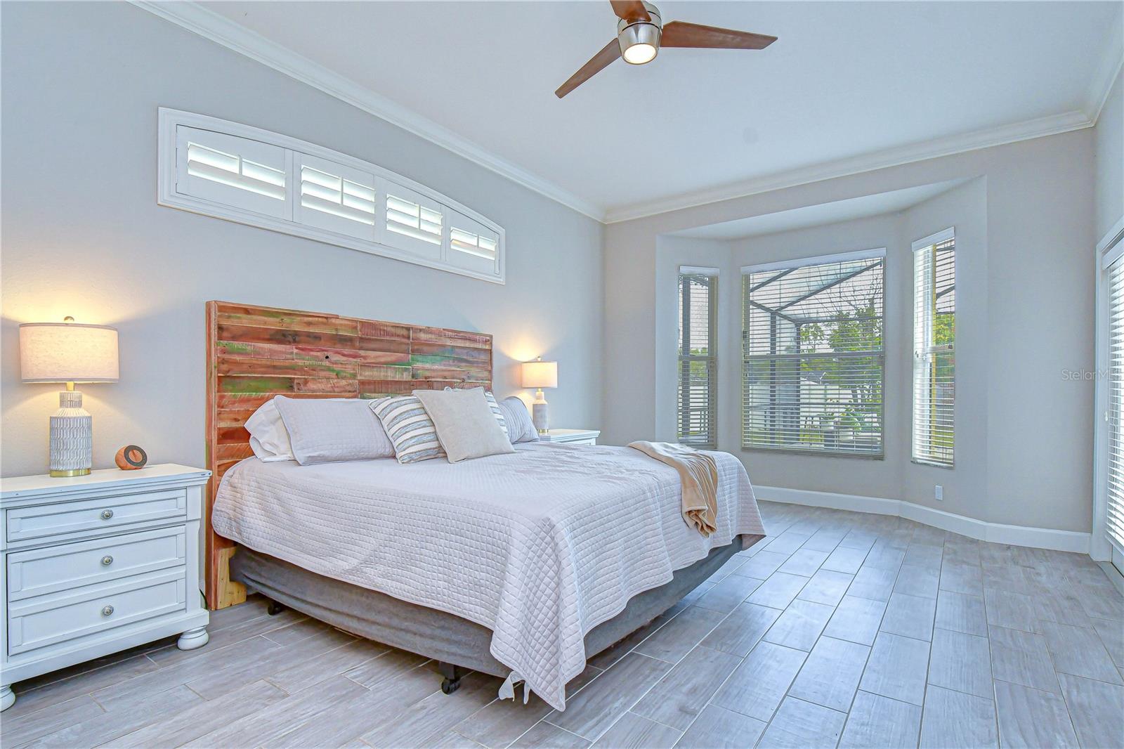 CREEKSIDE - Residential