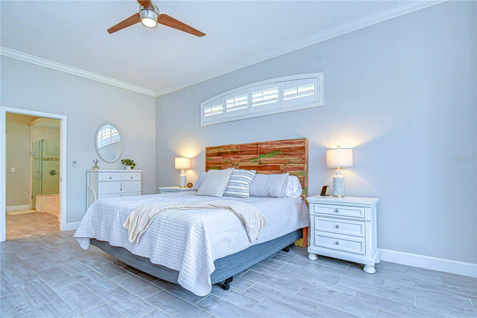 CREEKSIDE - Residential