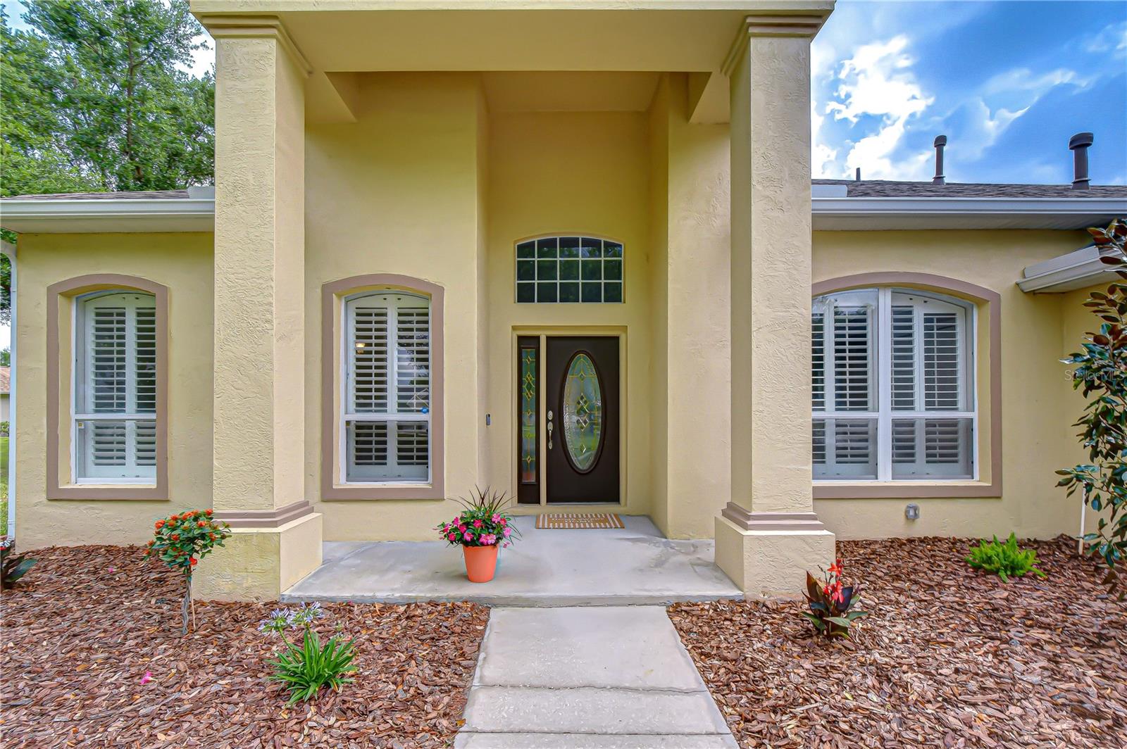 CREEKSIDE - Residential