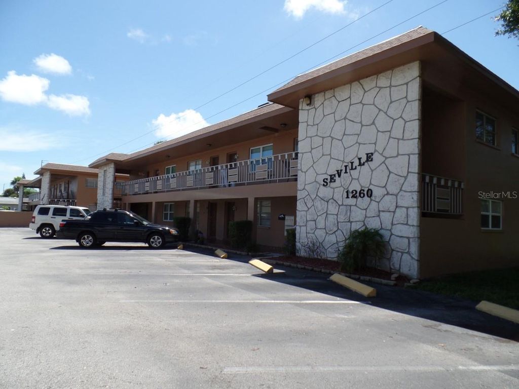 Photo of 1260 70th Street N #7, St Petersburg, FL 33710 (MLS # TB8496349)