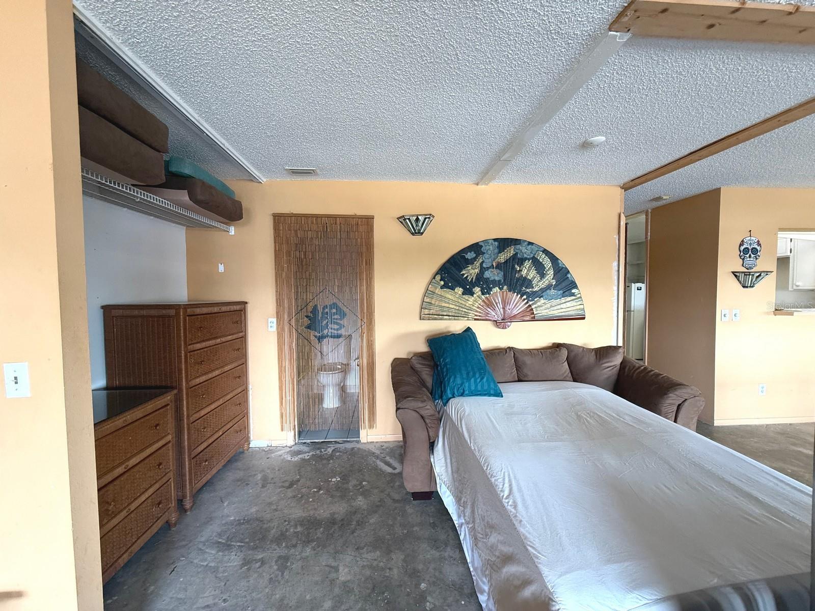 HARBOUR CLUB CONDO 2 - Residential