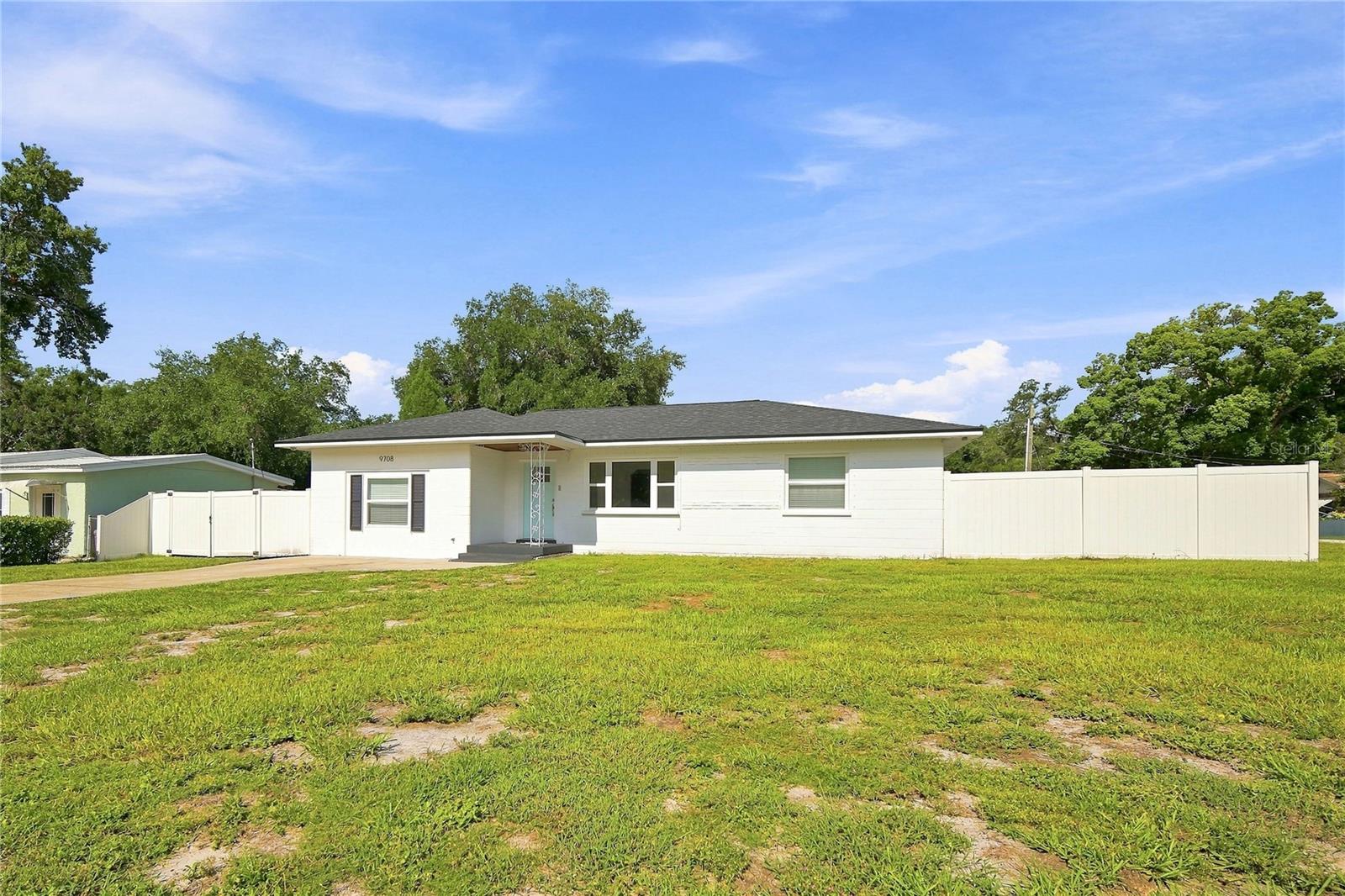 9708 FOREST HILLS DRIVE