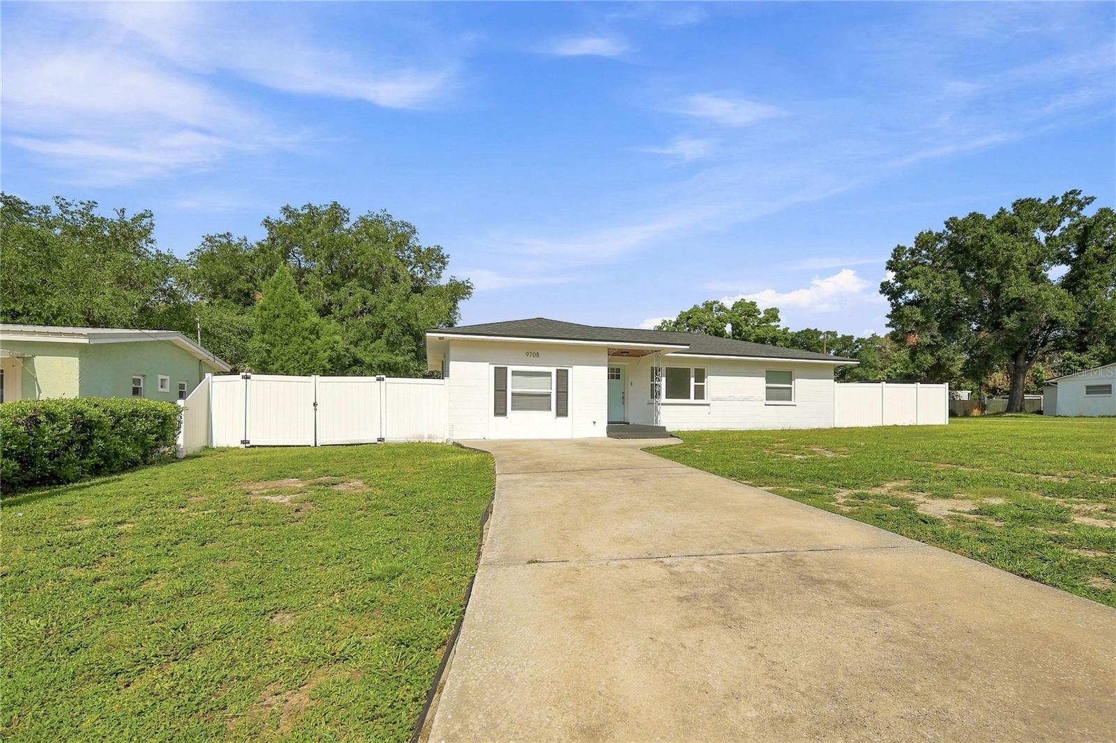 9708 FOREST HILLS DRIVE
