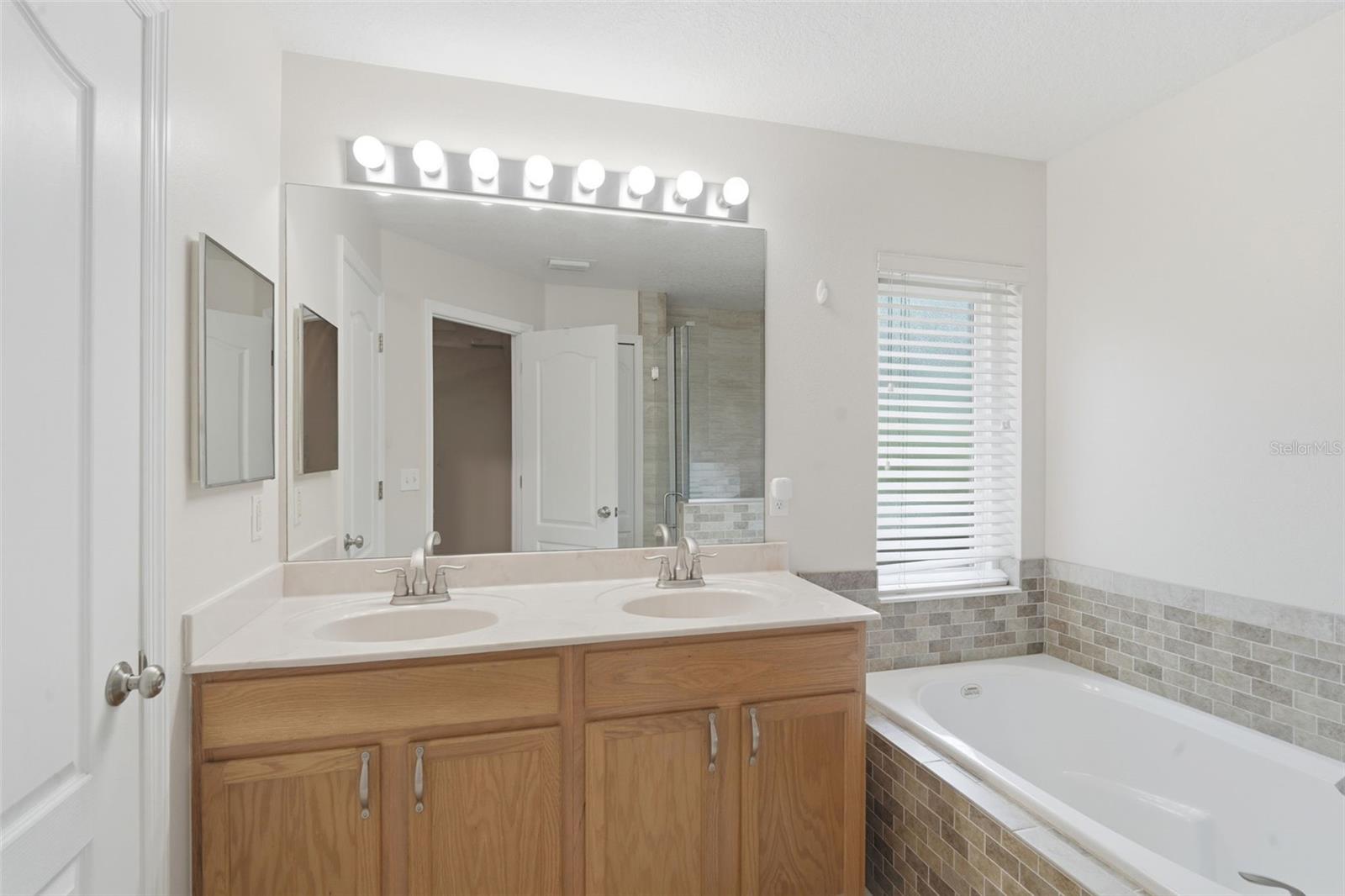 LAKE BETHEL ESTATES REP - Residential