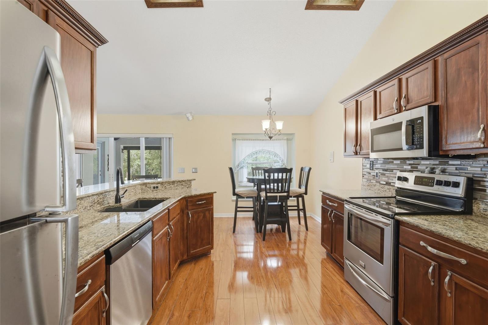 LAKE BETHEL ESTATES REP - Residential