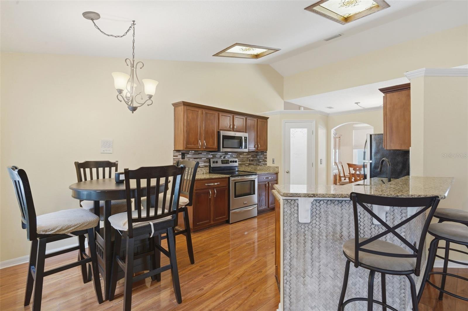 LAKE BETHEL ESTATES REP - Residential