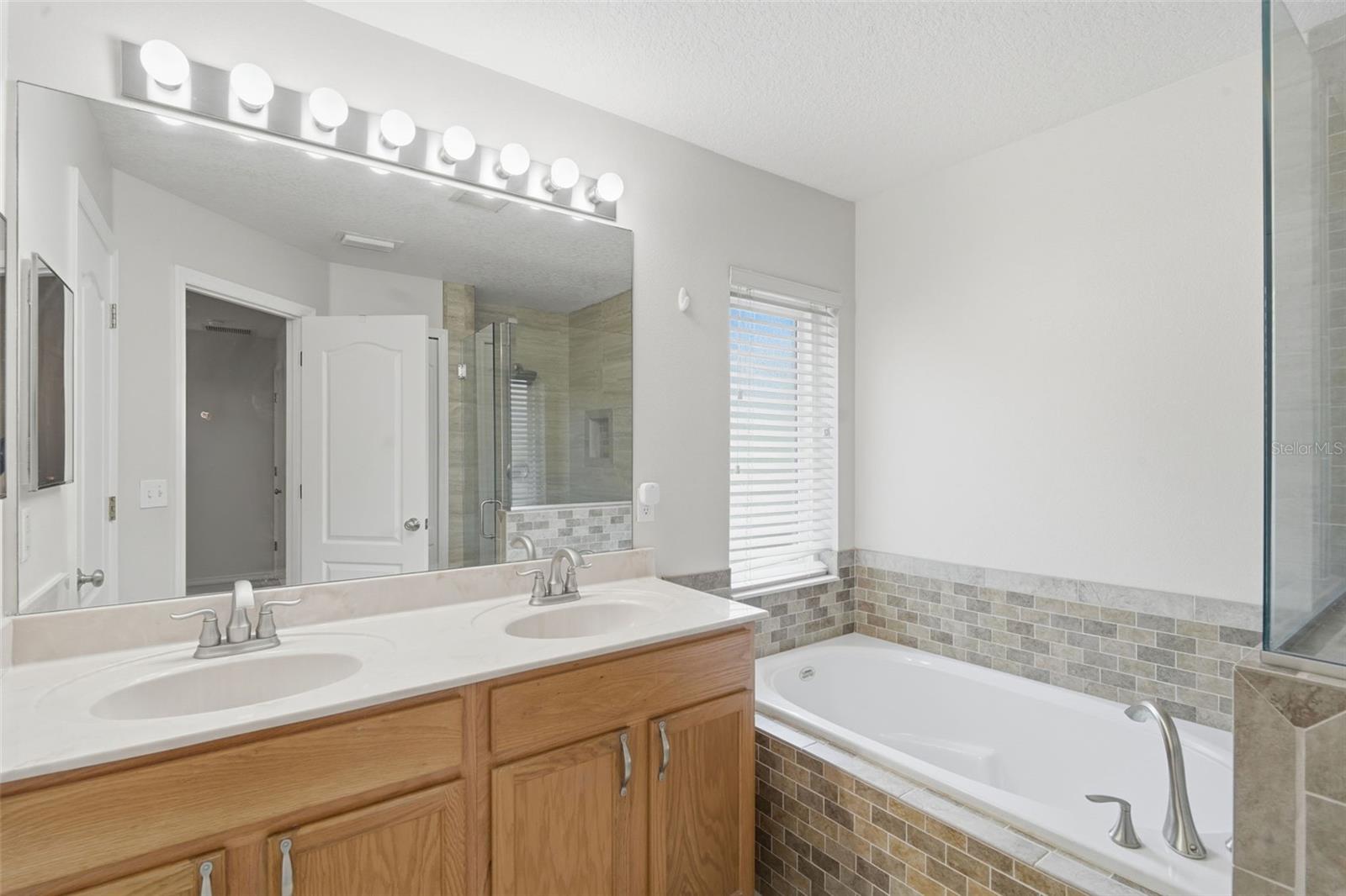 LAKE BETHEL ESTATES REP - Residential