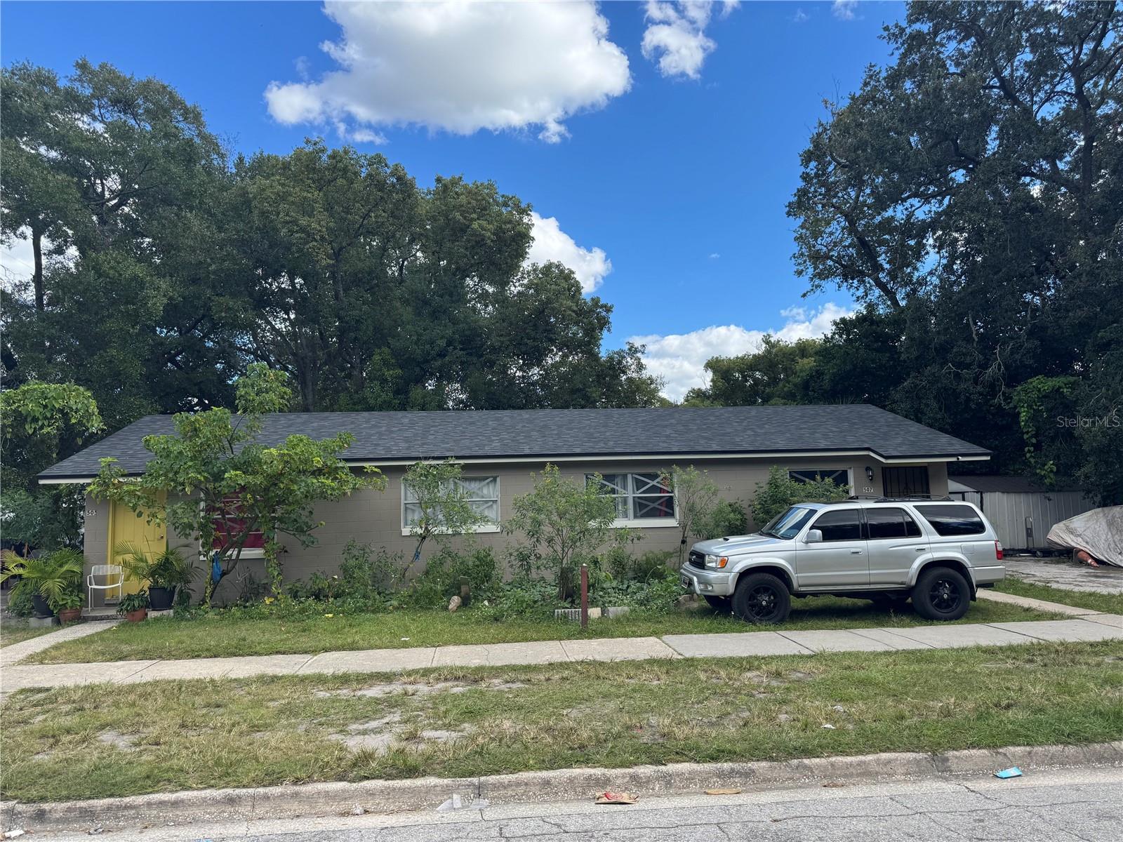 DANNS RESUB - Residential Lease