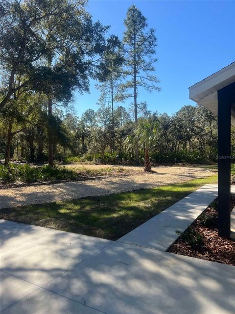 A home in CRYSTAL RIVER