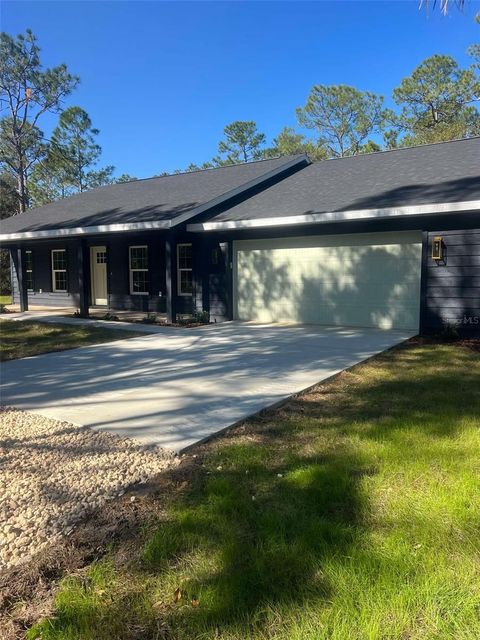 A home in CRYSTAL RIVER