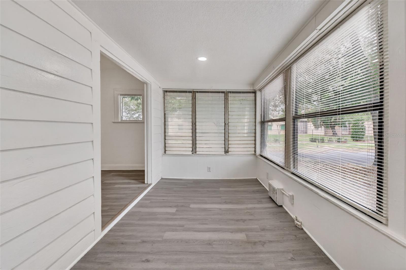 ILEXHURST SUB - Residential Income