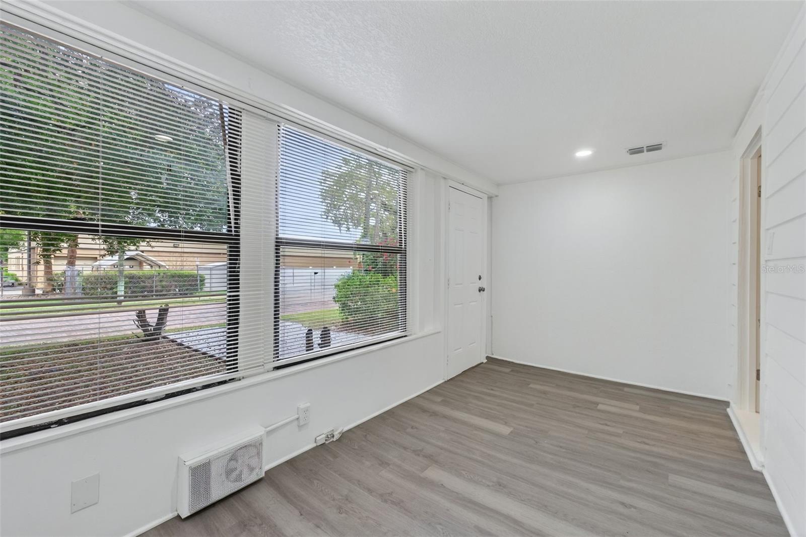 ILEXHURST SUB - Residential Income