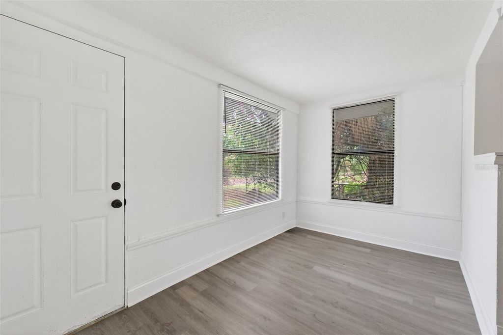 Photo of 96 W Esther Street, Orlando, FL 32806 (MLS # O6363547)